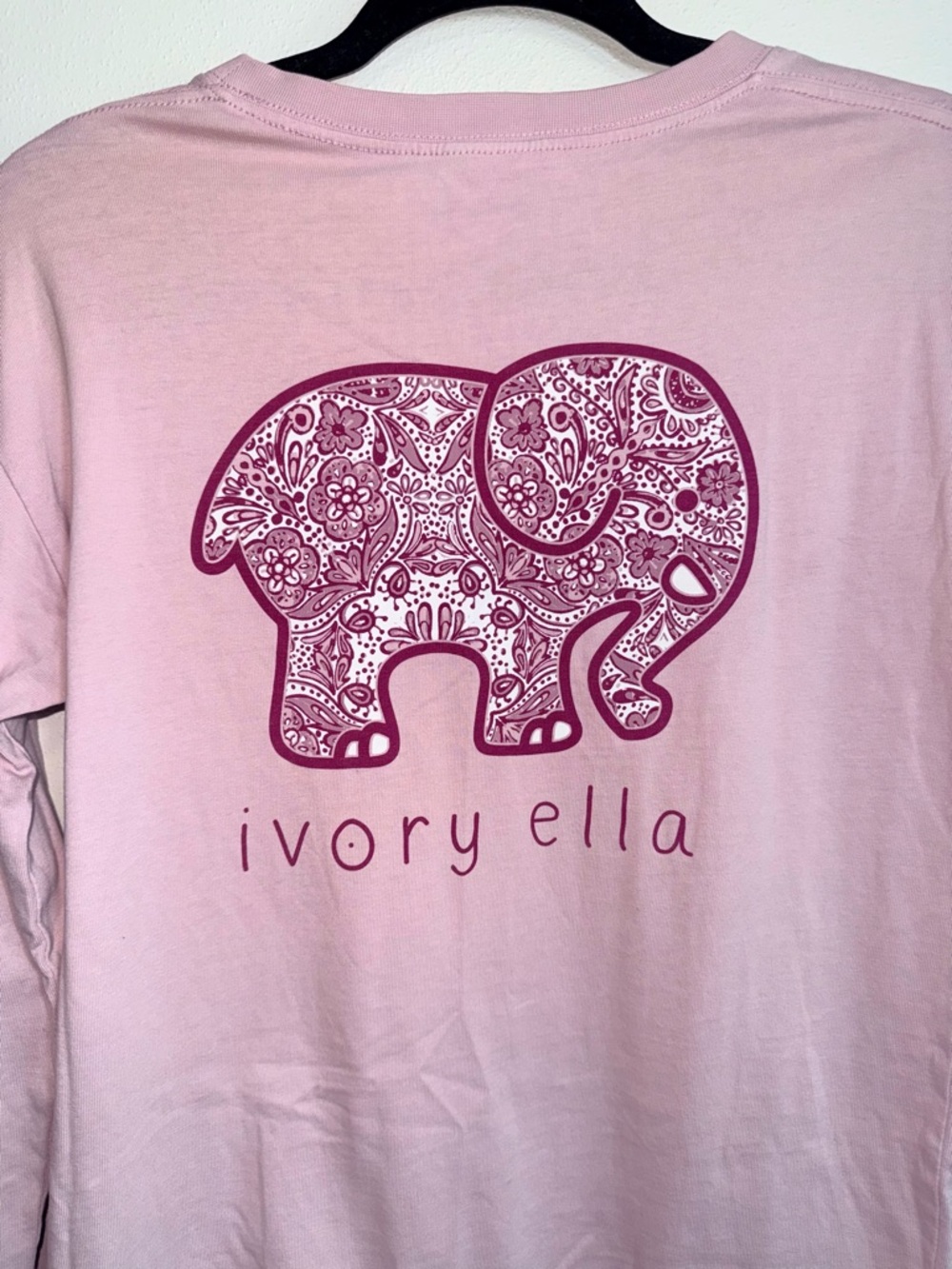 Ivory Ella Paisley Elephant Graphic Tee Light Pink Long Sleeve Small Women’s - Picture 6 of 11